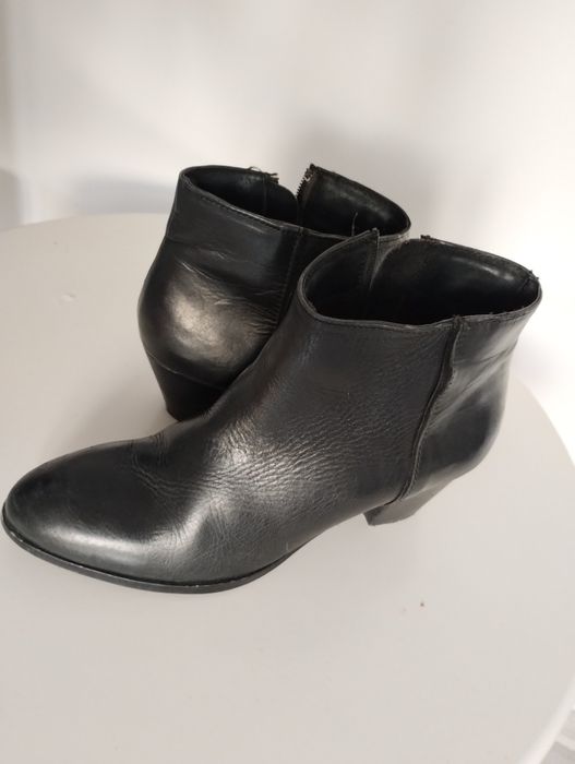 Jones Marita, śliczne botki czarne skóra naturalna 100%