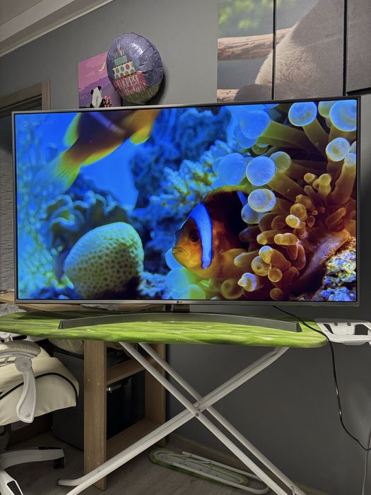 Телевізор LG 55  6510PLB