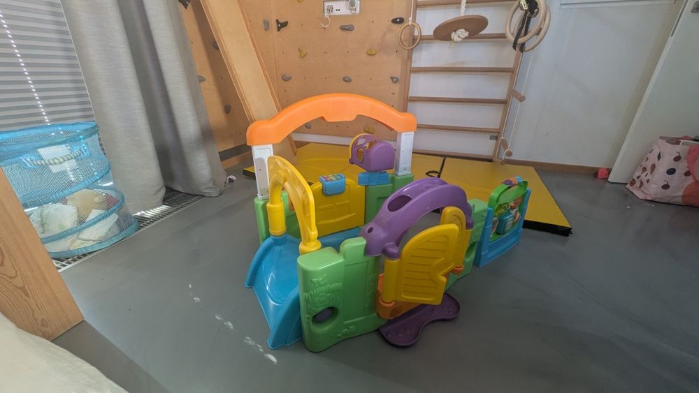 Interaktywne Centrum zabaw Activity Garden dla dzieci Little Tikes