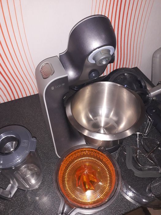 Кухонний комбайн BOSCH МUM58M59