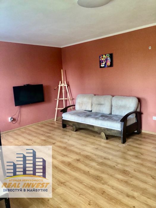Продам 3 х ком в центре