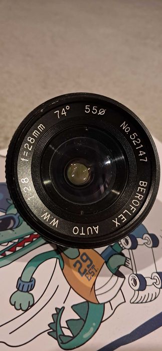 Obiektyw Beroflex f=28mm . M42