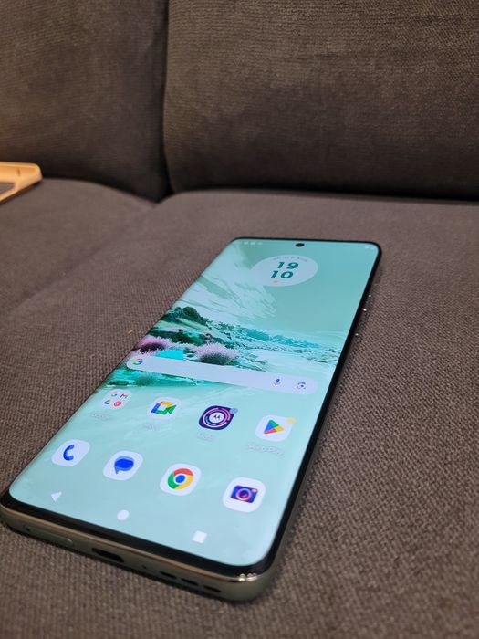 Motorola Edge 40 neo 12/256GB miętowy