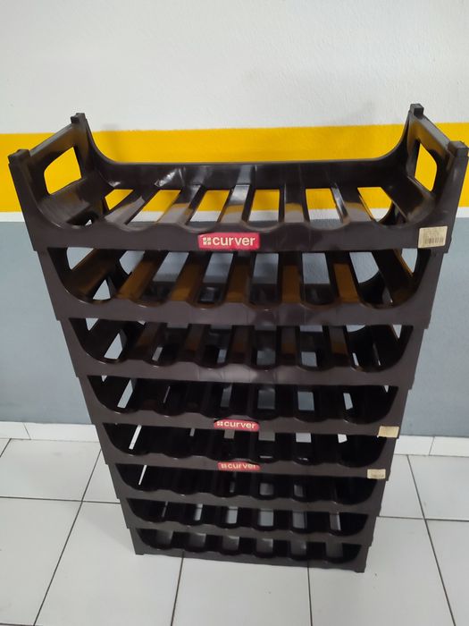 Garrafeira da marca Curver