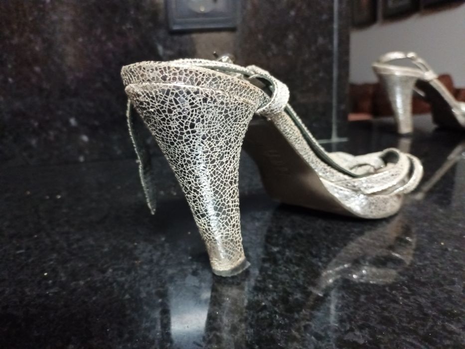 Sandália Prateada de Cerimónia  - No 39