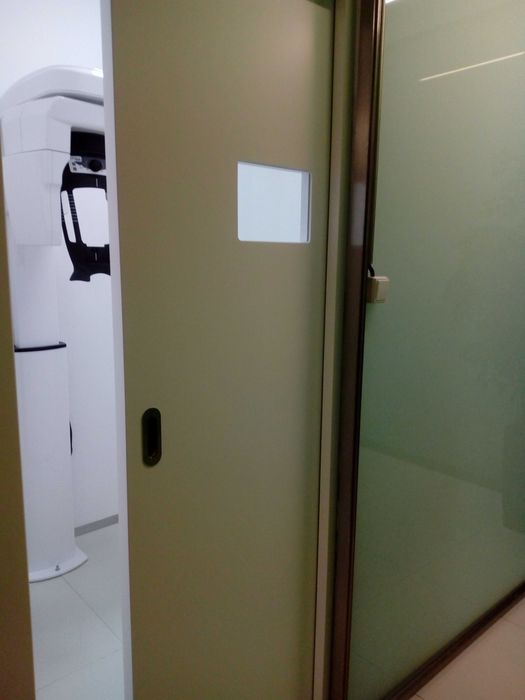 Portas e Biombos blindados para salas de Raio X