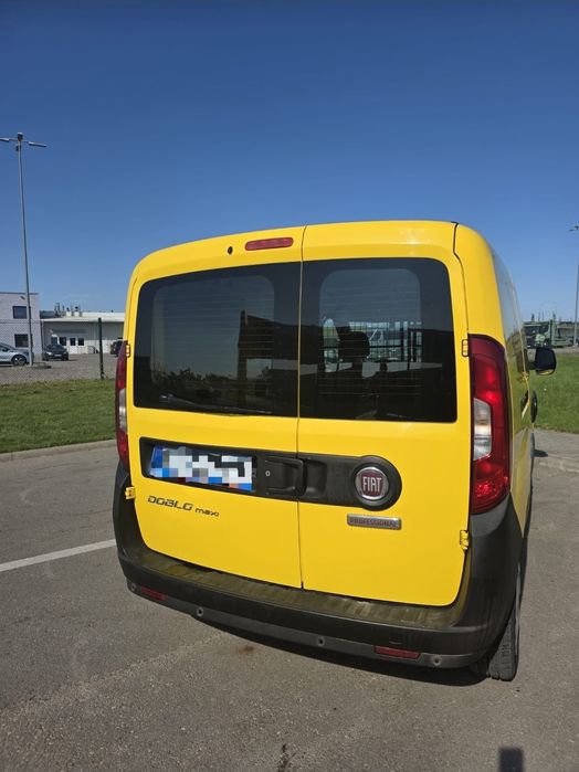 Fiat Doblo МАХI sprzedaż lub zamiana za samochód osobowy.