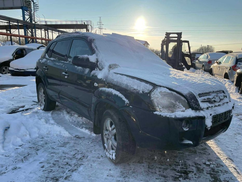Hyundai Tucson 2.0 CRDI 2007r na części
