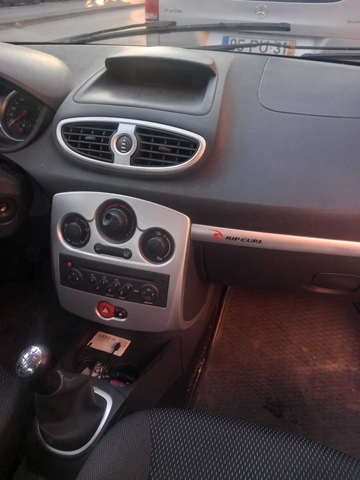 Renaut Clio edição limitada Ripcurl