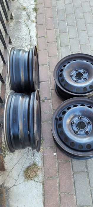 Felgi stalowe R15 rozstaw 5x112