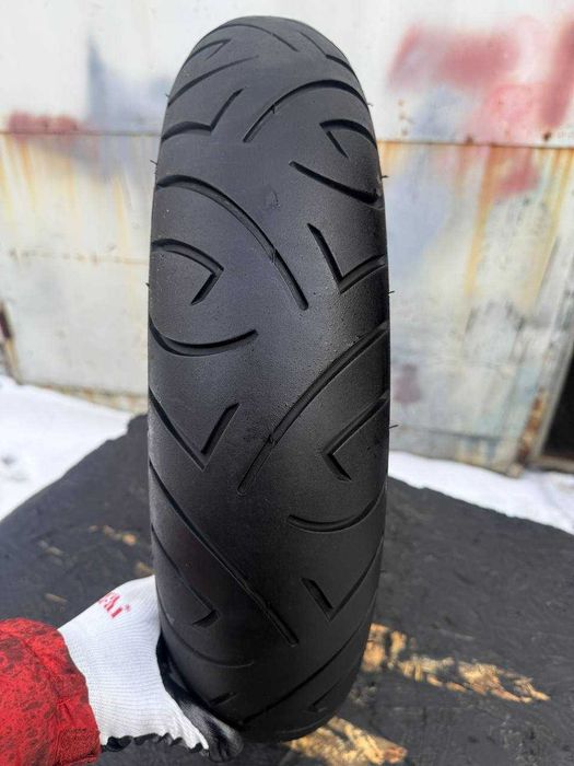 Мото шини б/в 140/70 R17 Pirelli Sport Demon (2531М)
