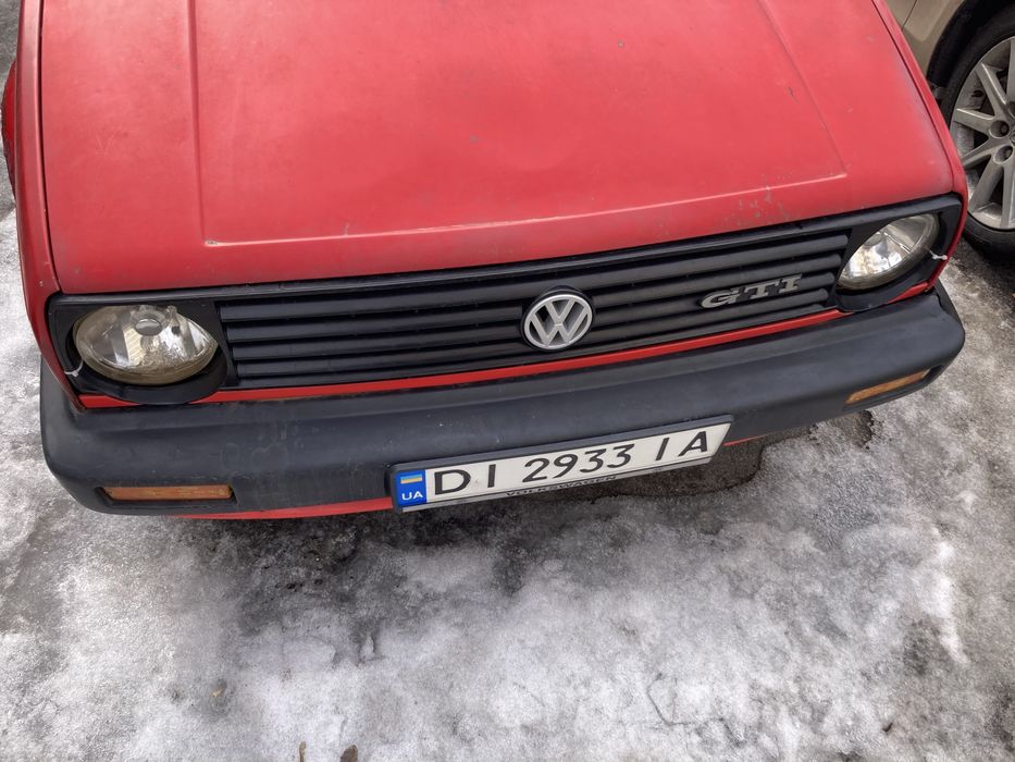 Ришітка з глаткими фарами golf 2