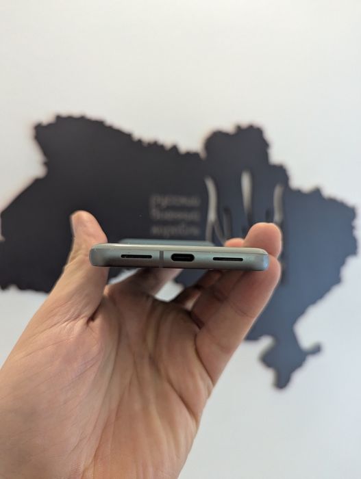 Google Pixel 8 128gb. Hazel. Neverlock.