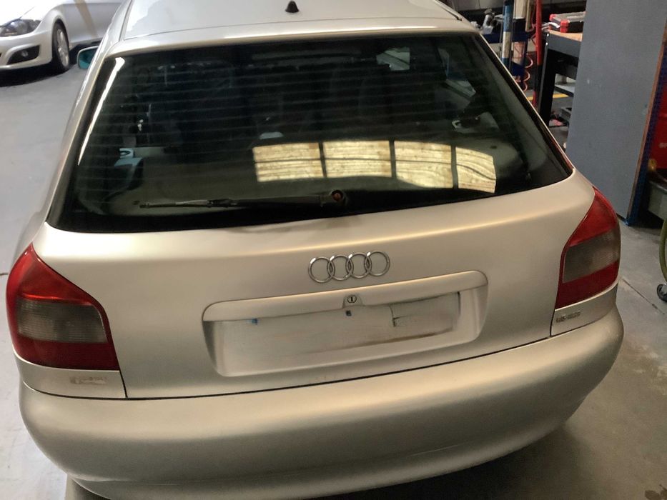 Audi A3 1.9 TDi - 1998  - Para peças