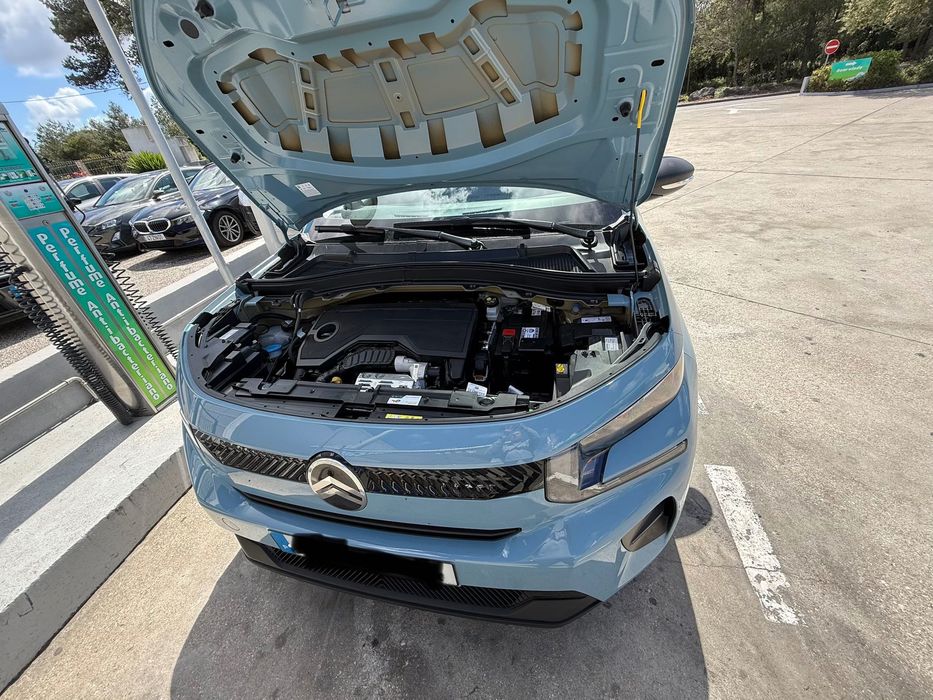 Carro como novo poucos quilometros e com pouco uso nao aceito retomas