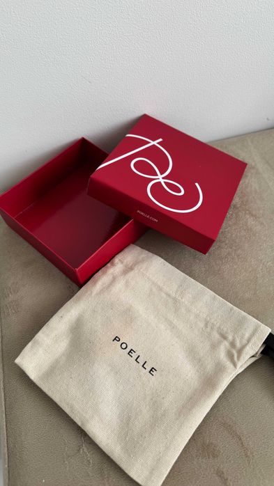 Жіноча підвіска дзеркальце від бренду poelle