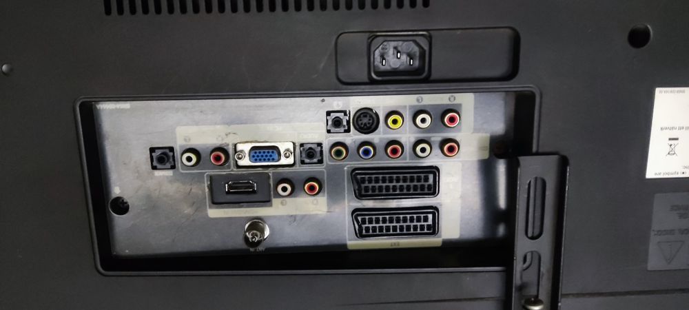 Telewizor/Monitor  SAMSUNG 32cali  nowa cena okazj