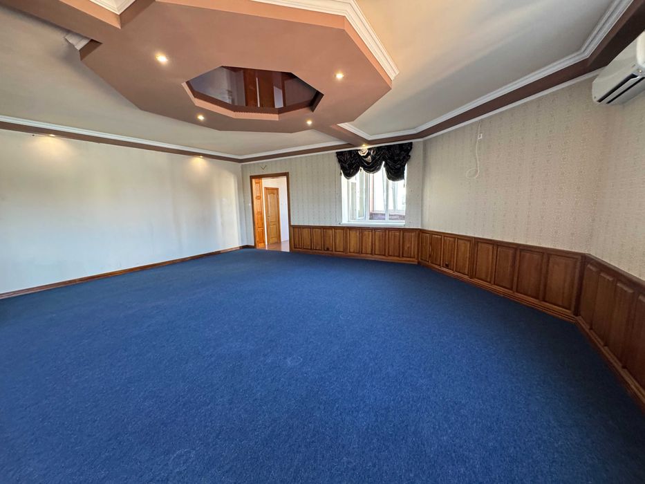 Комерційне приміщення в БЦ по вул. Пастерівська