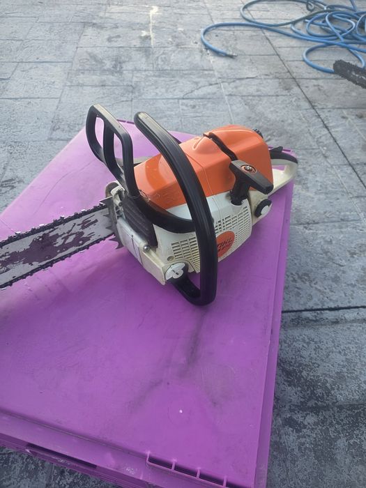 190Pilarka spalinowa STIHL MS 270 – Mocna i niezawodna (3.5 KM)