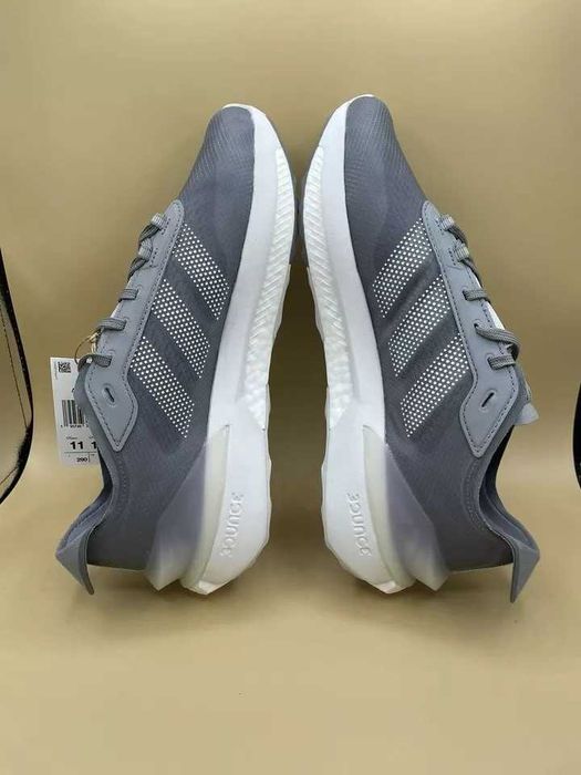 Adidas 44 29 см Avryn Оригинал Новые Кроссовки Boost