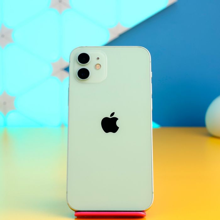 Смартфон Apple iPhone 12 128GB Green (177660) Б/У З ГАРАНТІЄЮ