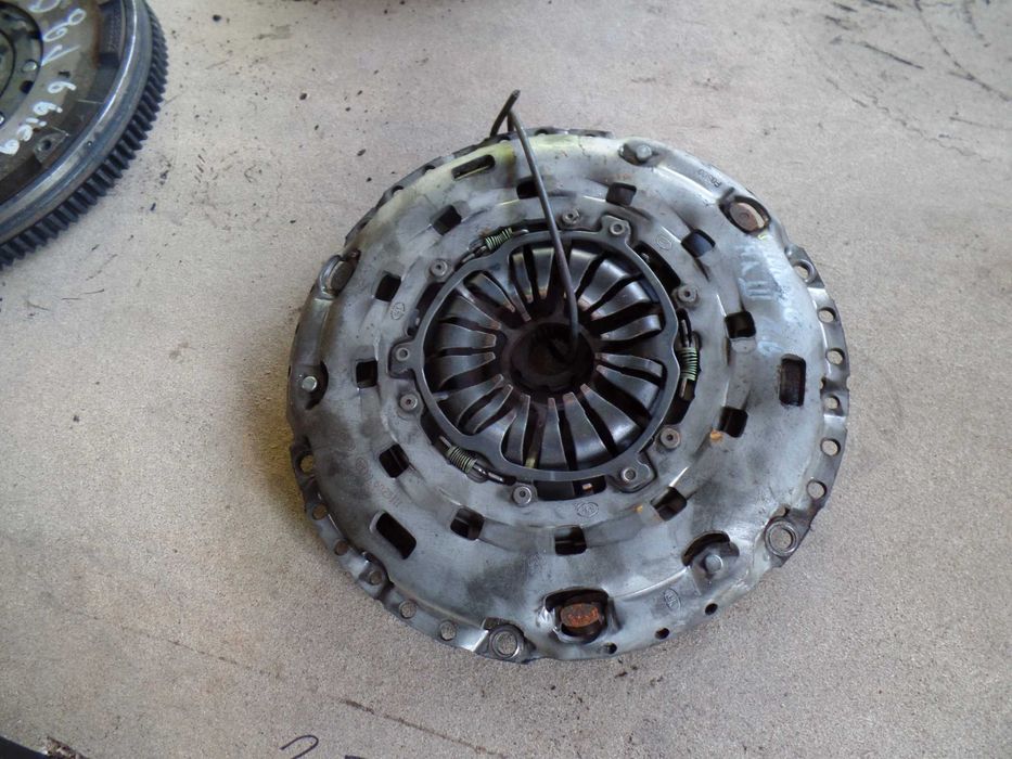 Lis5 Tarcza + docisk sprzęgła sprzęgło ford mondeo mk3 1.8 wysyłka