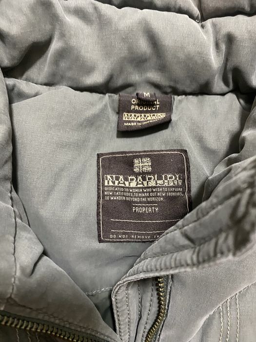 Жилетка napapijri