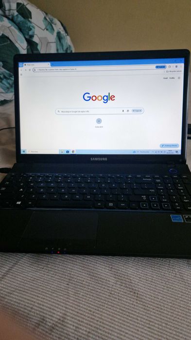 Sprzedam laptop samsung
