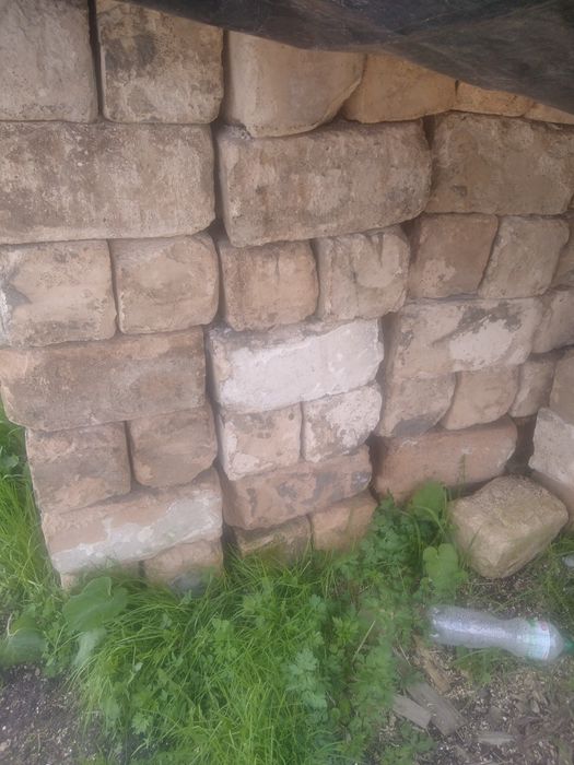 Шифер б/в, кирпич і інші будматеріали