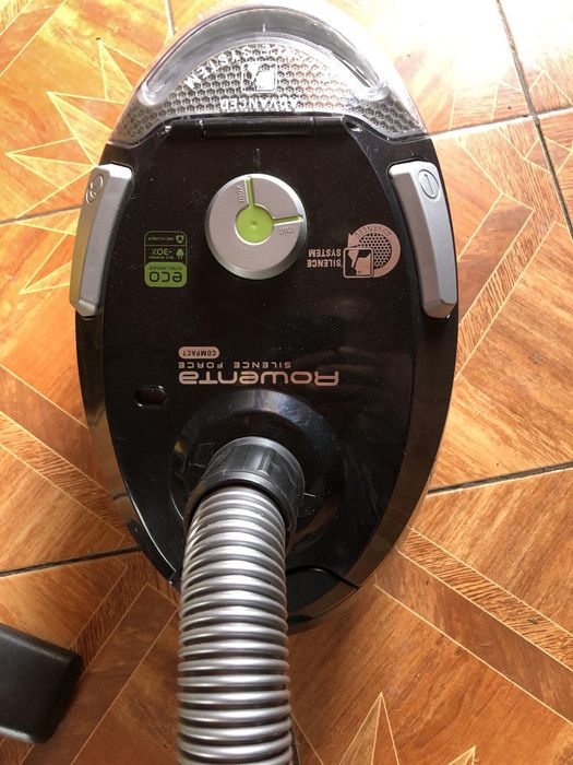 Продам пылесос ROWENTA