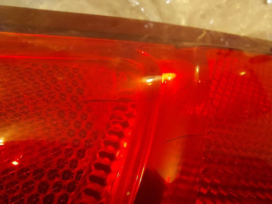 Ford Fusion MK5 Lampa prawa tył w błotnik