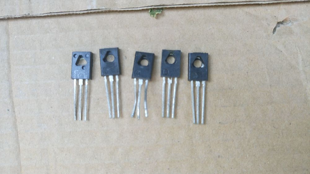 Транзистори КТ 940