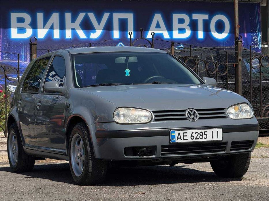 Volkswagen Golf 1998, 1.4 MPI газ/бензин, механіка