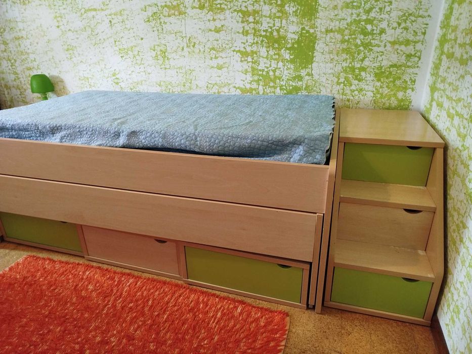 Estudio criança madeira mássissa