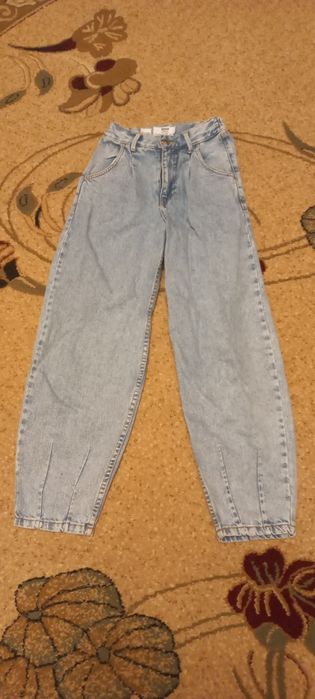 Продам    джинси