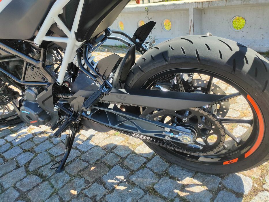 KTM Duke 390 2021 – Extras – Excelente Estado