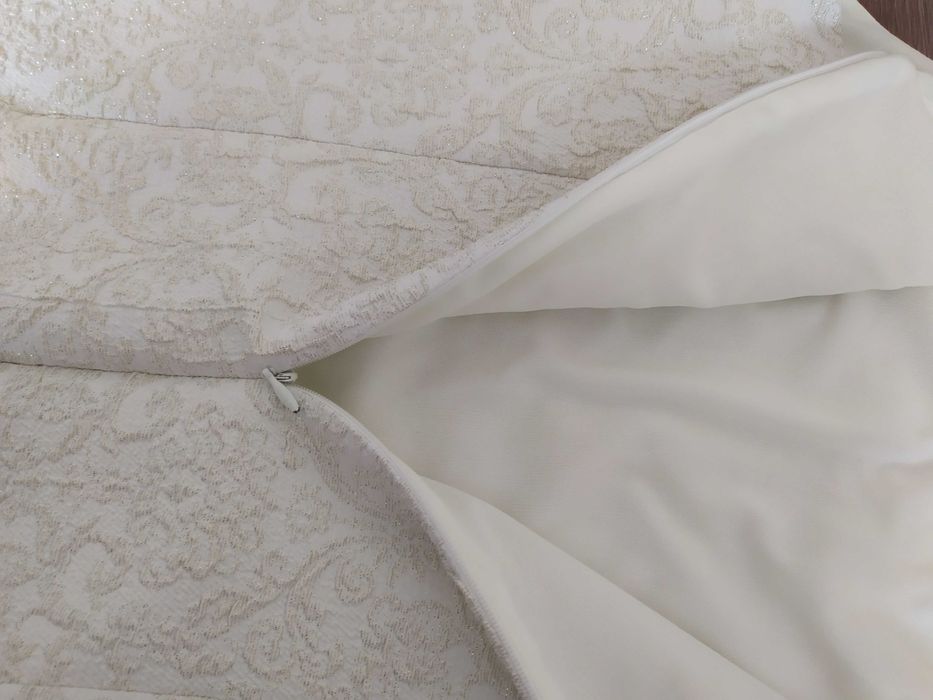 Sukienka firmy Modello