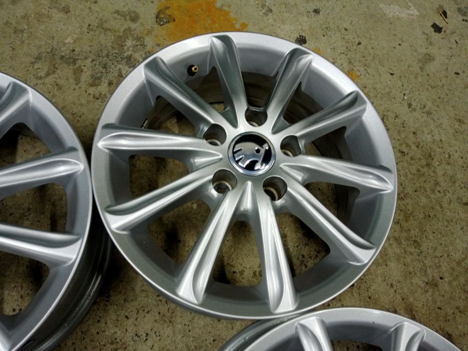 5/112 r15 et38 Volkswagen Passat Skoda Octavia Caddy 3