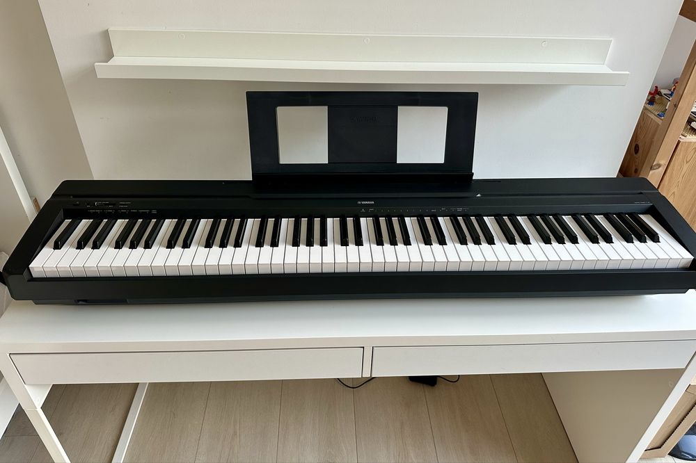 Piano  Digital YAMAHA P-45