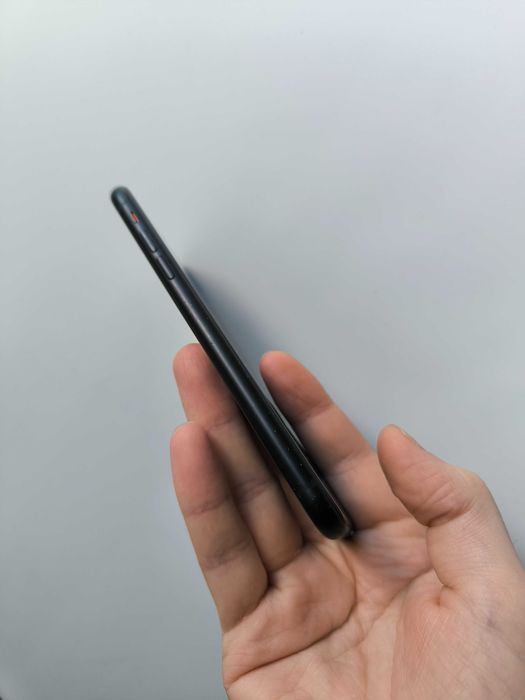 Apple iPhone XR 10R 128 ГБ Black