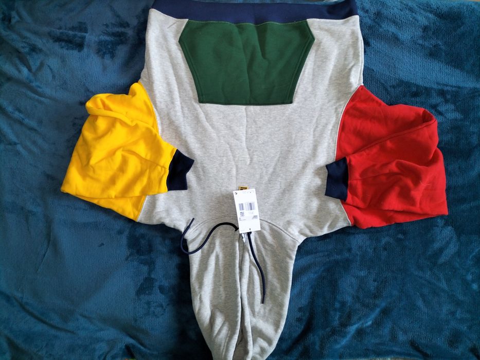 Спортивное худи Nike. Новое. Размер XS-S