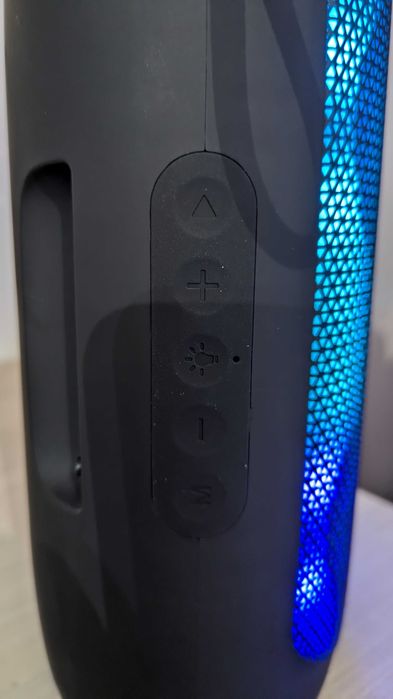 3 colunas buulooht com radio cartam de memoria T.L.M mãos libres