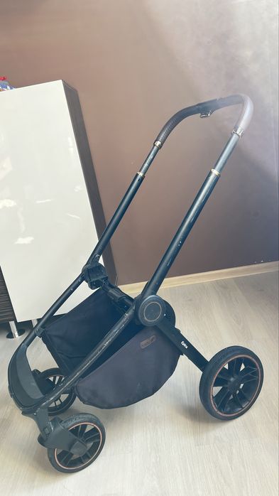 Візочок Carrello Epica 2в1