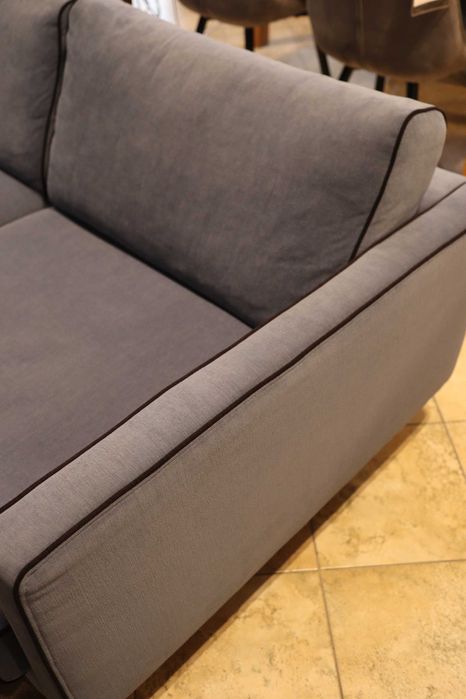 Narożnik Blues – Mti Furninova