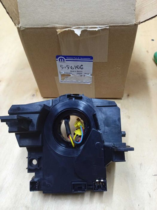 Шлейф (улитка) AirBag Jeep Compass Patriot Wrangler 2011-2016 MOPAR