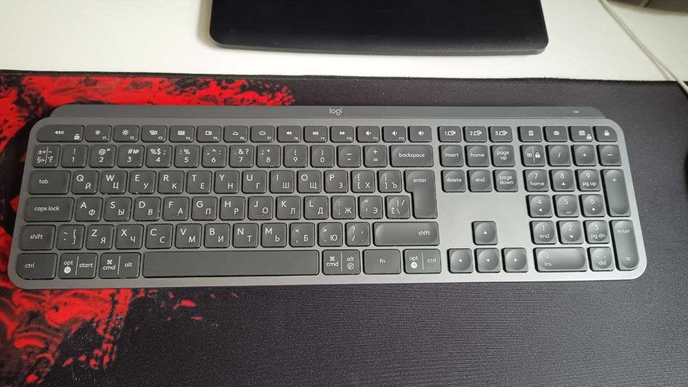 Продам компьютер AMD Ryzen 5 3600X з монітором Dell