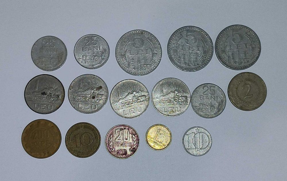 Монети різних країн