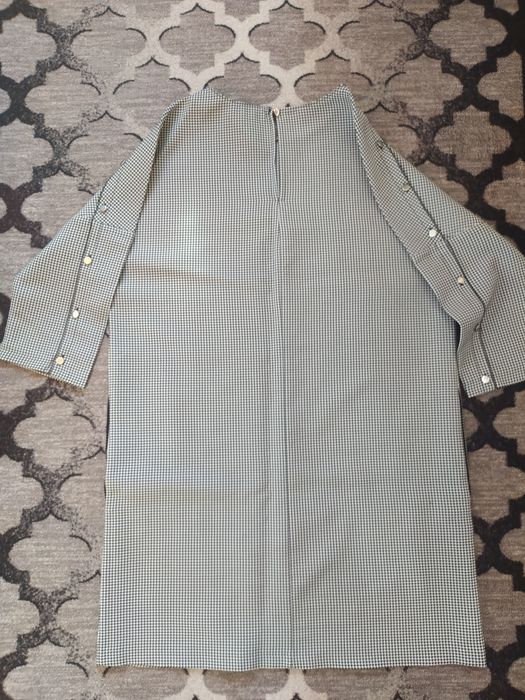 Sukienka Zara oversize czarno biała z długim rękawem jak nowa