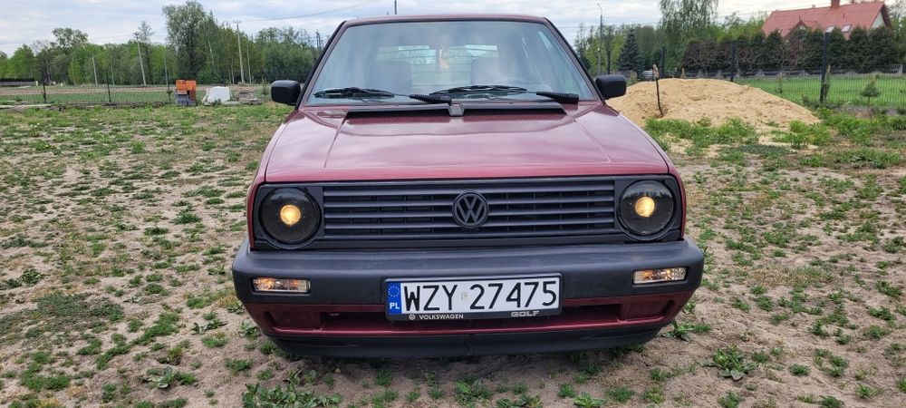 Volkswagen Golf 2