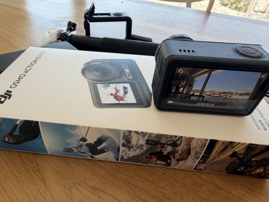 DJI Osmo Action 5 Pro Adventure Combo kamera sportowa